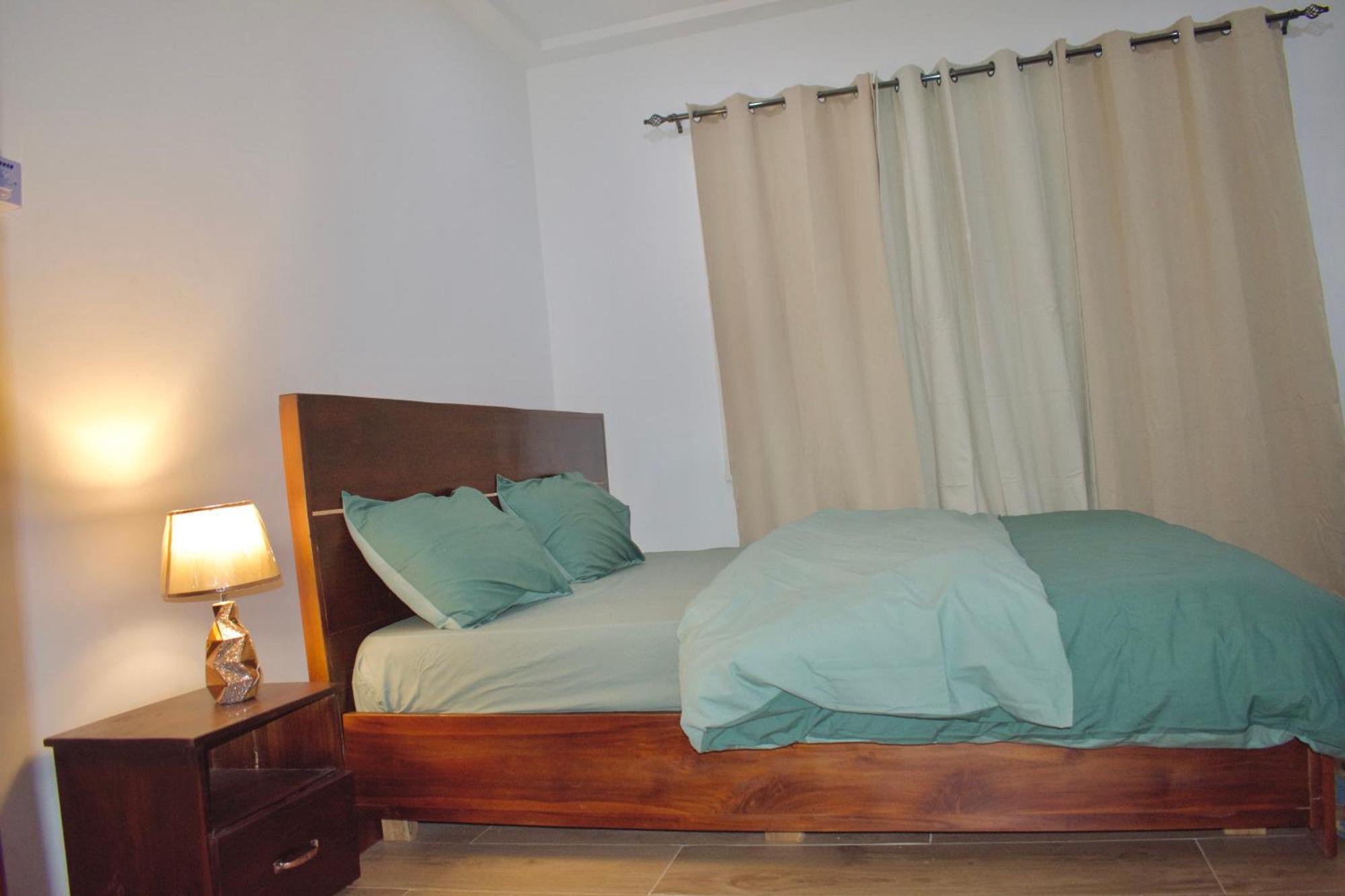 Tree House Hostel Tamale Buitenkant foto